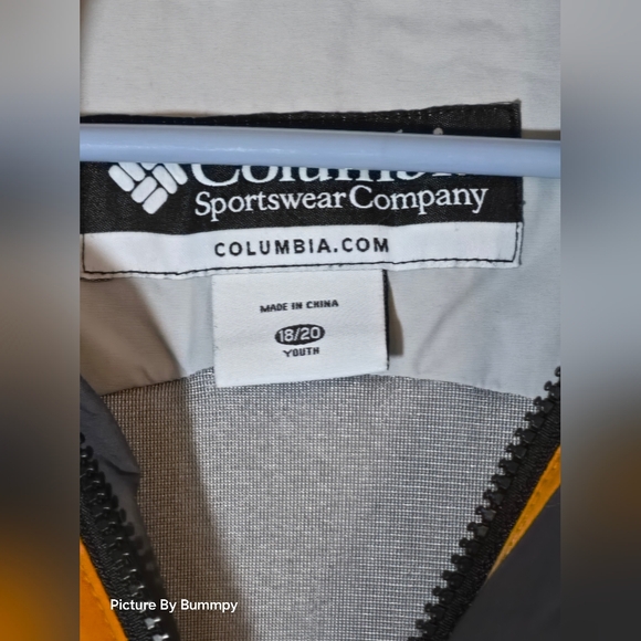 Youth Columbia snowboarding/ski jacket - Picture 6 of 12